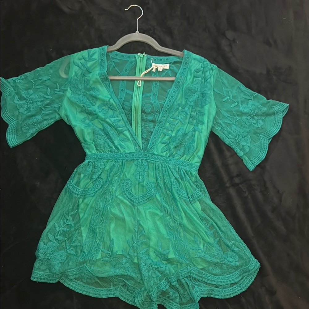Honey Punch Green Flowy Lace Shorts